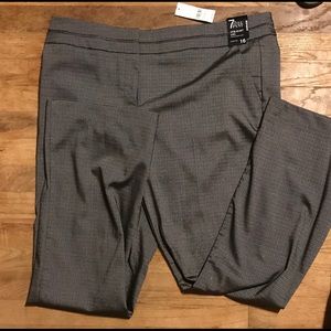 🌸 Bundles: 4 for $15 🌸 Dress slacks